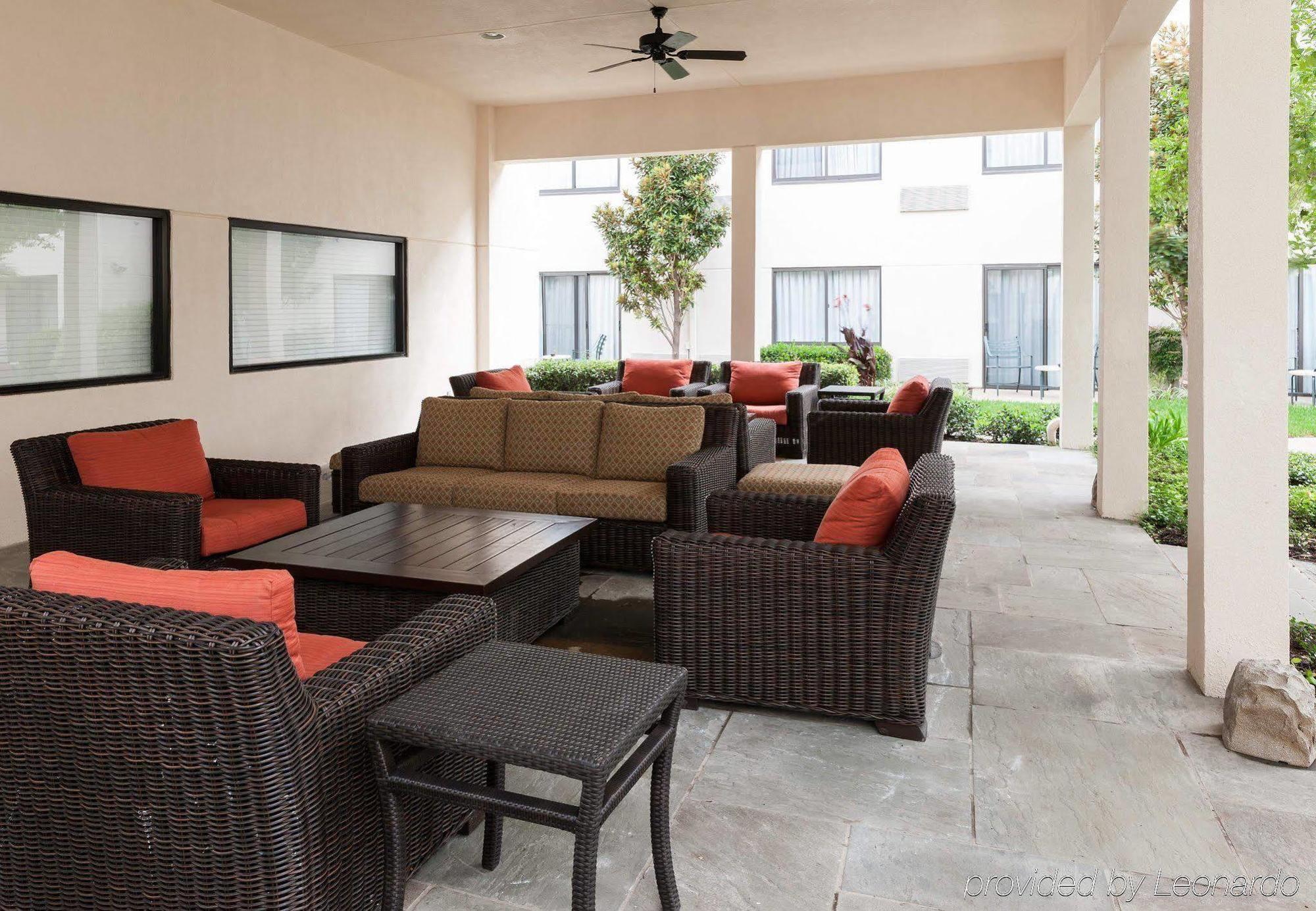 Hotel Courtyard By Marriott Waco Exterior foto